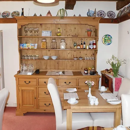 Πανσιόν No.4 Guest House - Adults Only *