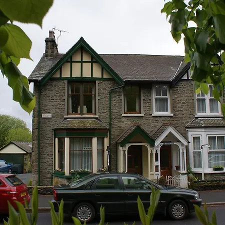 No.4 Guest House - Adults Only