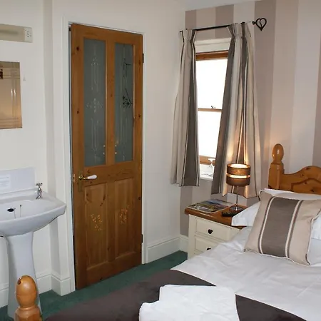 No.4 - Adults Only Windermere