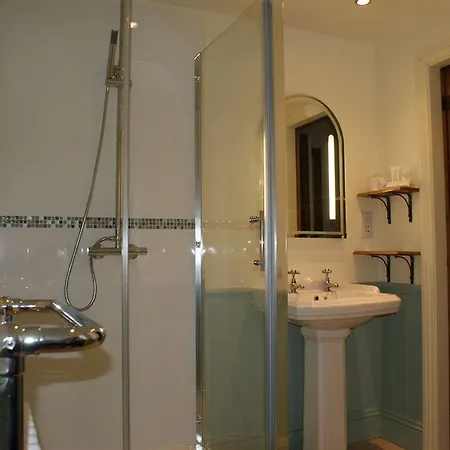 No.4 - Adults Only * Windermere